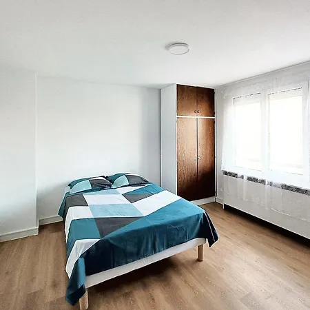 Majestueuse Maison A 200 M² 10 Pers & Parking *